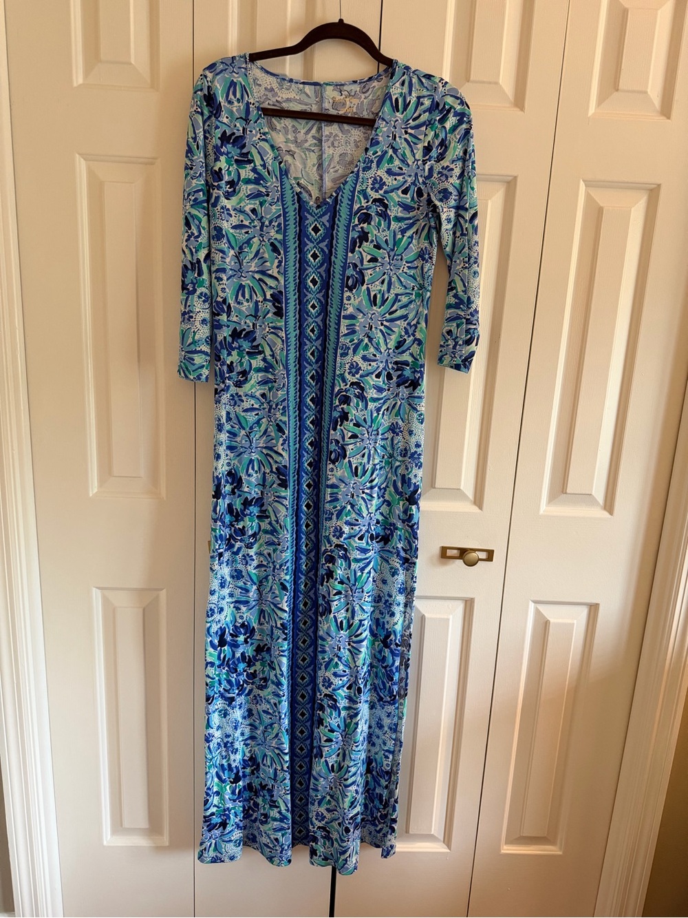 Lilly Pulitzer V-Neck Long Sleeve Blue Floral Maxi Dress